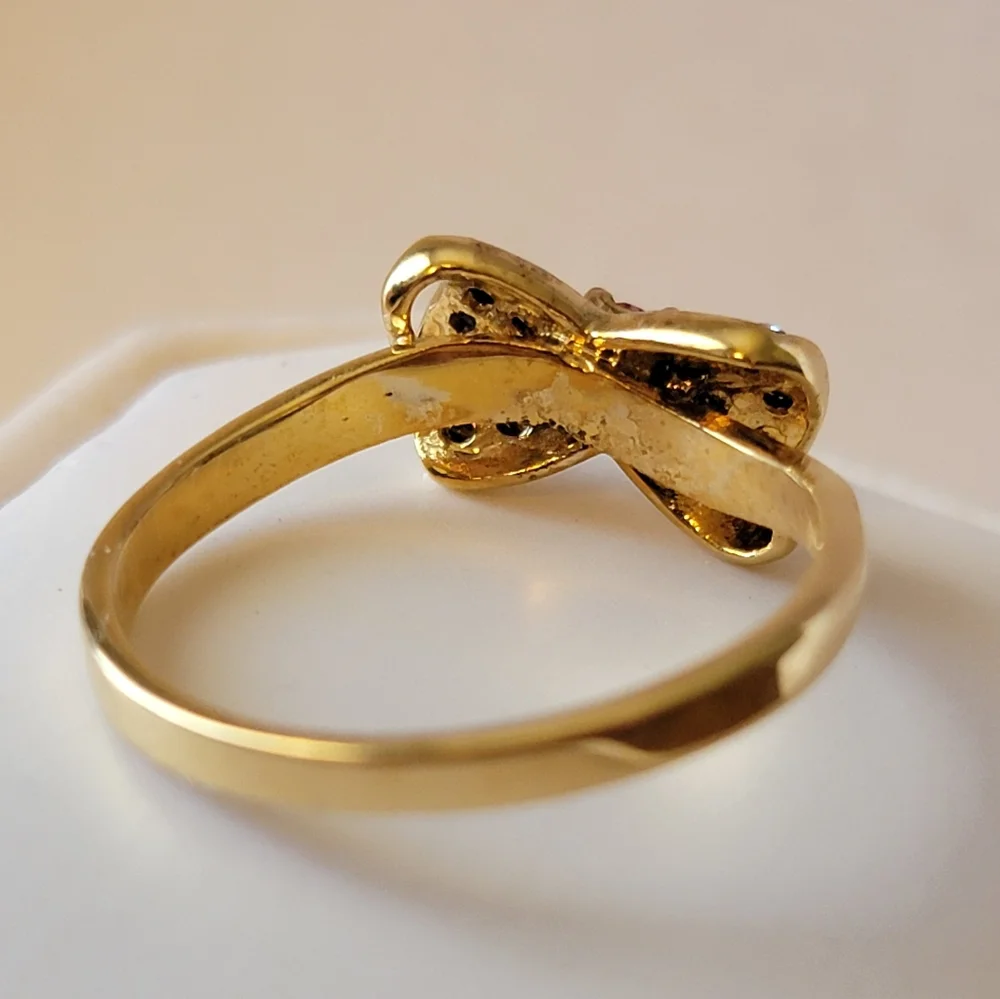 Vintage Bow Ring DAC Clear Diamond Like Stone Pave Center Pink Stone Gold Sz 9 ¼